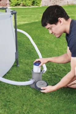 Bestway Cartridge Filterpomp 1.2 M3/uur 8 Bestway Cartridge Filterpomp 1.2 M3/uur -Winkel Voor Buitenartikelen 73968 bestway cartridge filterpomp 12 m3 uur